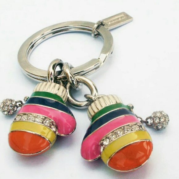 Coach Legacy Mitten Fob - Picture 4 of 4